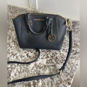 Michael Kors Handbag/Crossbody